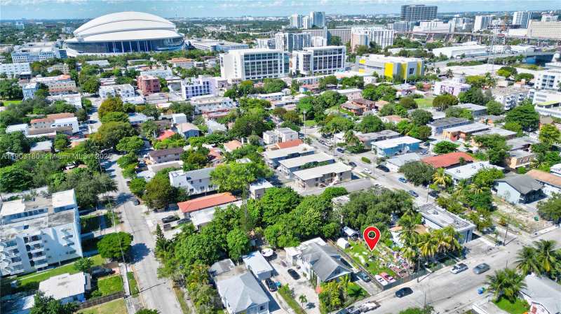 428 NW 10th Ave, Miami FL 33128