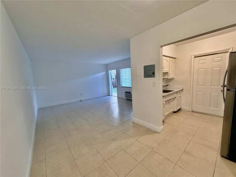 1955 Normandy Dr # 2, Miami Beach FL 33141