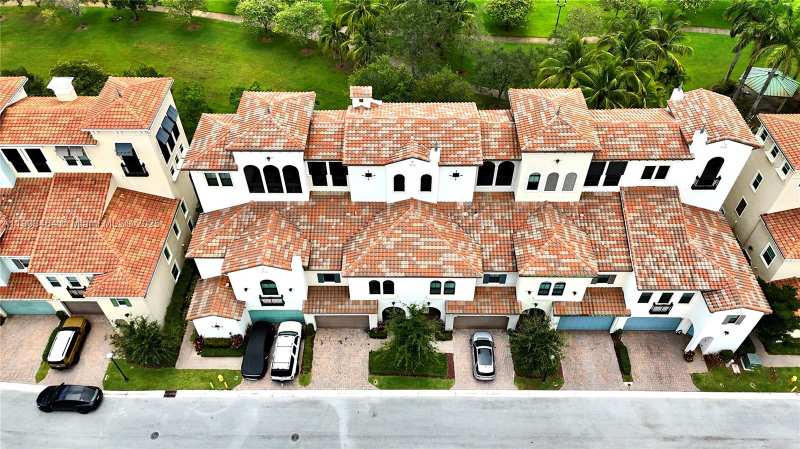 2954 NW 124th Way, Sunrise FL 33323