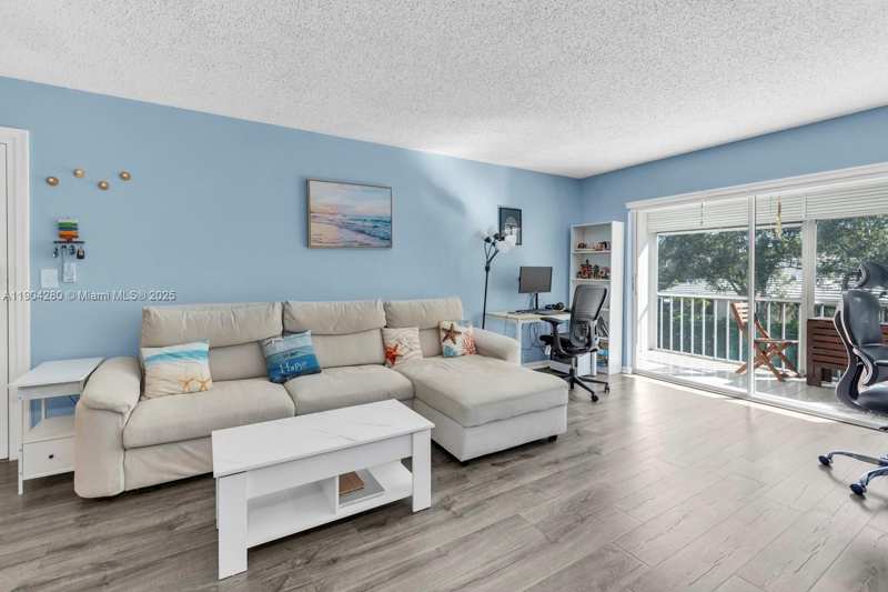 6207 Bay Club Dr # 3, Fort Lauderdale FL 33308
