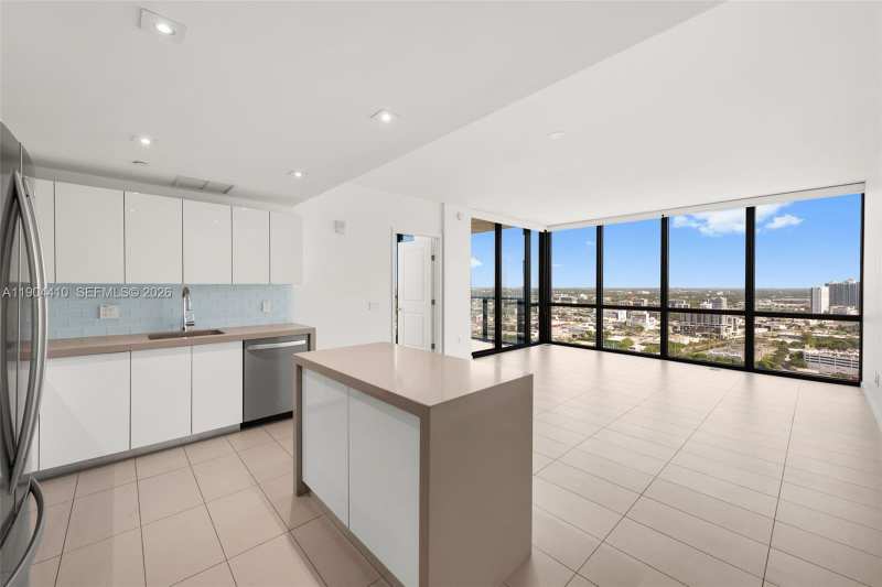 1600 NE 1st Ave # 3016, Miami FL 33132