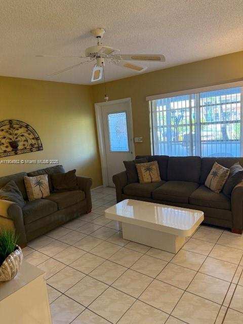 5300 Washington St # P136, Hollywood FL 33021