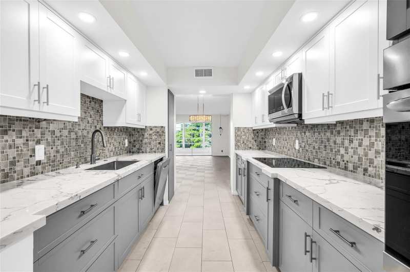 1703 Andros Isle # G4, Coconut Creek FL 33066