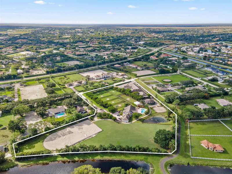 2388 King Terrace, Wellington FL 33414