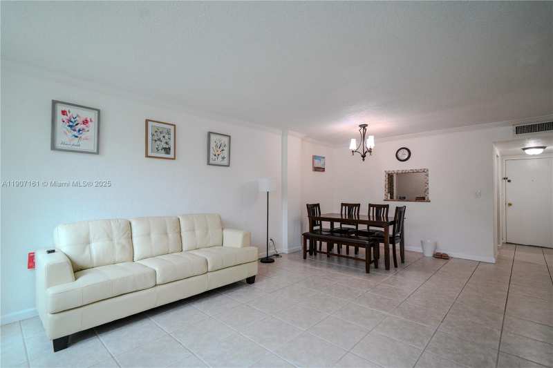 9125 SW 77th Ave # 103, Miami FL 33156