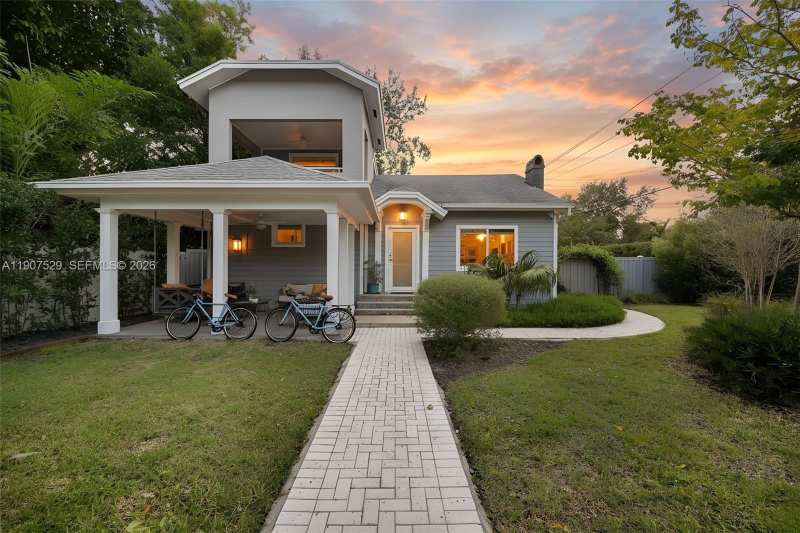 150 NE 50th Ter, Miami FL 33137