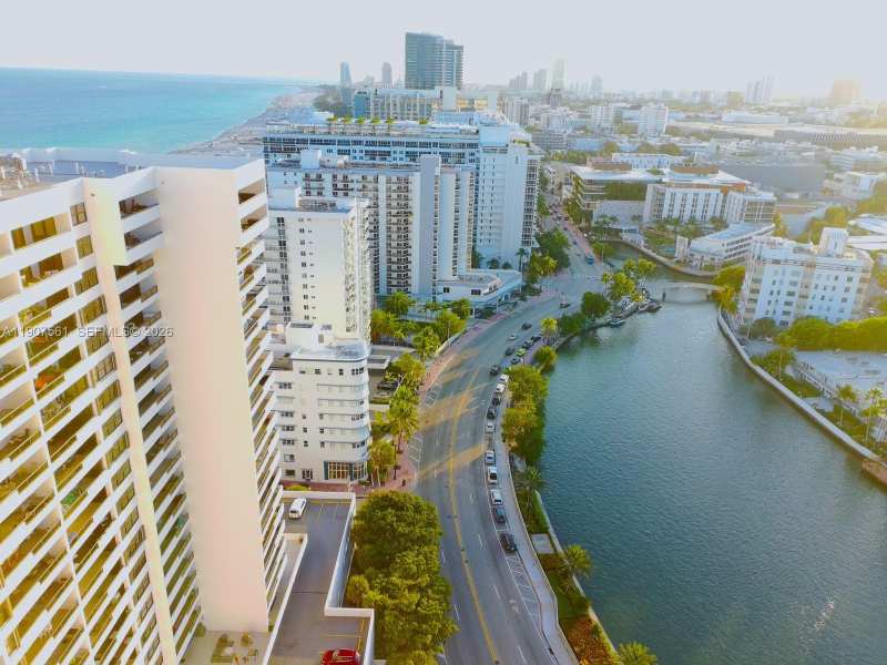 2600 Collins Ave # 206, Miami Beach FL 33140