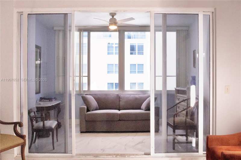 5005 Collins Ave # 1523, Miami Beach FL 33140