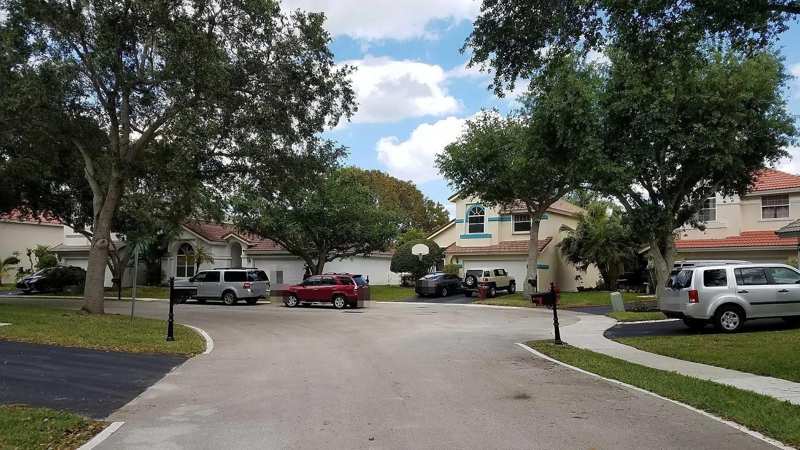 6930 NW 28th Street, Margate FL 33063