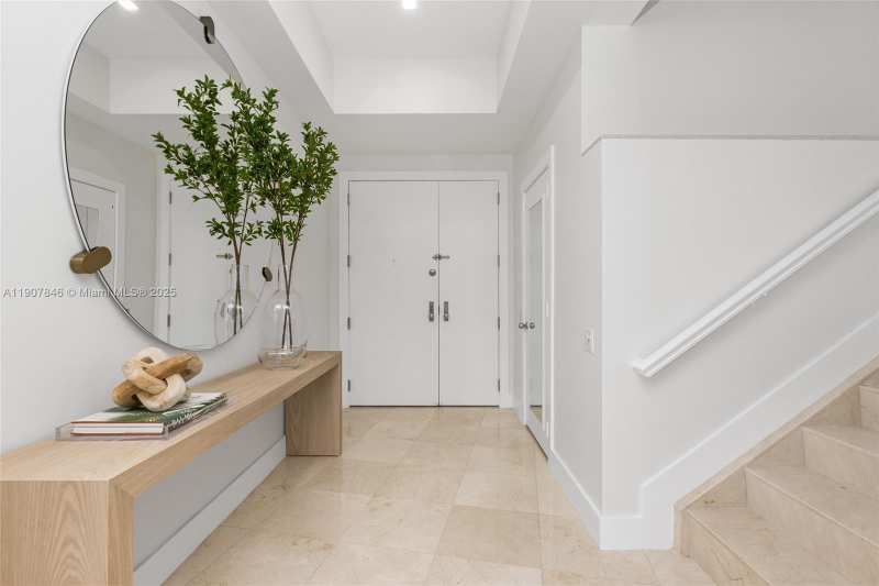 808 Brickell Key Dr # 3901, Miami FL 33131