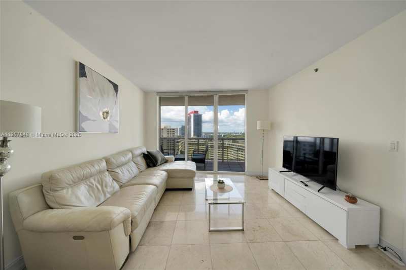 1850 S Ocean Dr # 1609, Hallandale Beach FL 33009