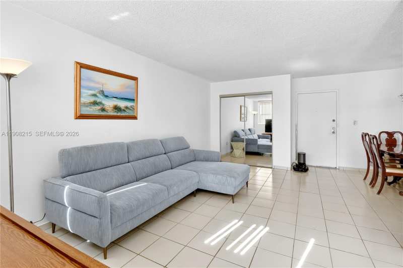 9401 SW 4th St # 6, Miami FL 33174