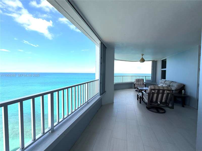 5200 N Ocean Dr # 1801, Singer Island FL 33404
