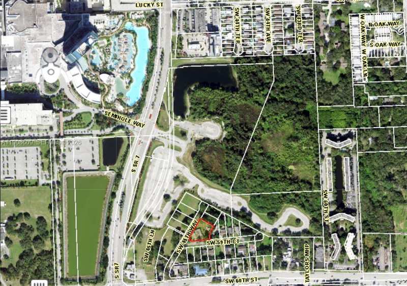 5920 SW 45TH WY, Davie FL 33314