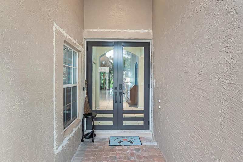 9799 Crescent View Drive S, Boynton Beach FL 33437