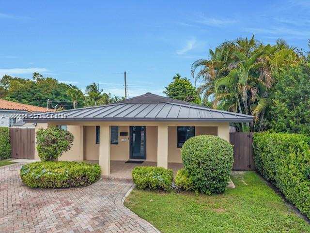 5181 SW 7th St, Miami FL 33134