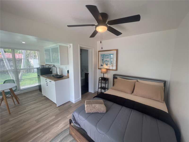1505 NE 15th Ave # 4, Fort Lauderdale FL 33304