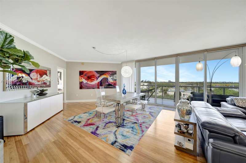 6051 N Ocean Dr # 603, Hollywood FL 33019
