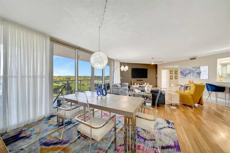 6051 N Ocean Dr # 603, Hollywood FL 33019