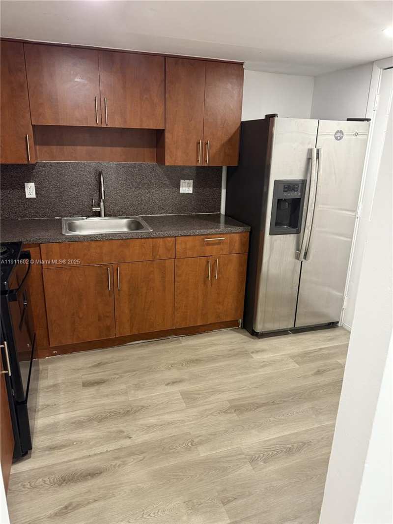 1200 SW 50th Ave # 3, North Lauderdale FL 33068