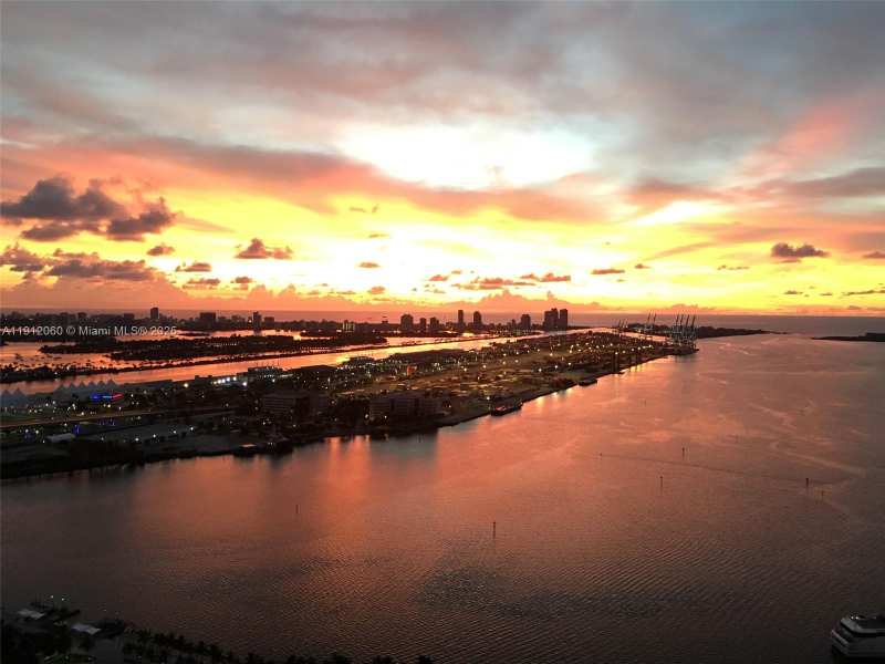 50 Biscayne Blvd # 4808, Miami FL 33132