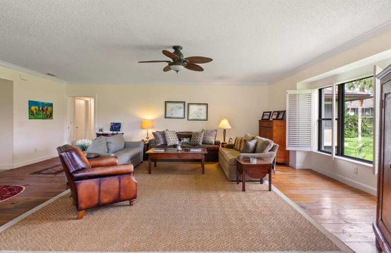 13244 Polo Club Road # C206, Wellington FL 33414