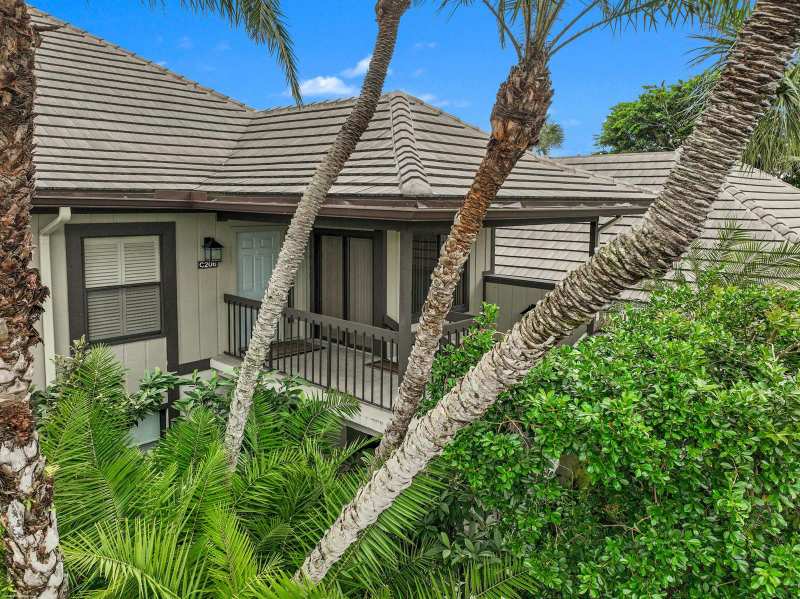 13244 Polo Club Road # C206, Wellington FL 33414