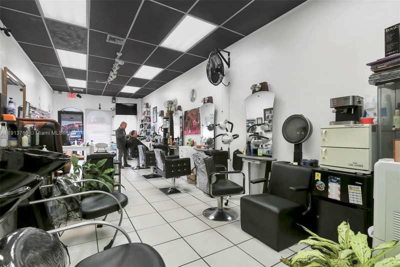 5233 NW 79th Ave, Doral FL 33166