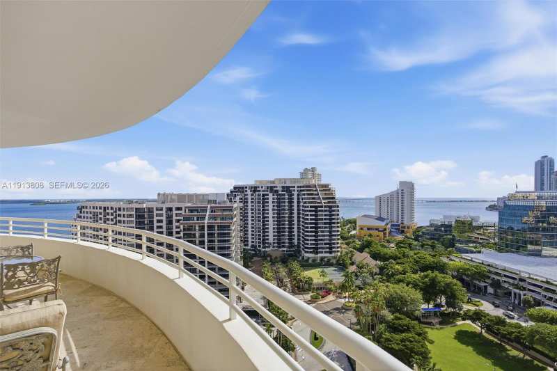 888 Brickell Key Dr # 1903, Miami FL 33131
