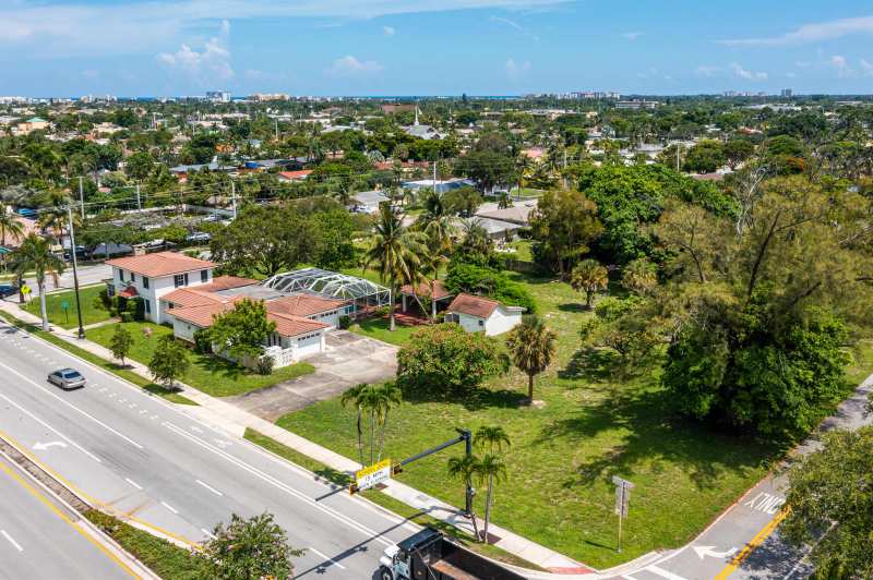 556 E Hillsboro Boulevard, Deerfield Beach FL 33441