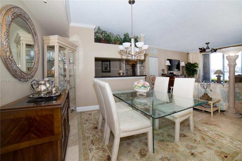 17100 N Bay Rd # 1107, Sunny Isles Beach FL 33160