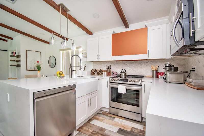 6557 Country Wood Way, Delray Beach FL 33484
