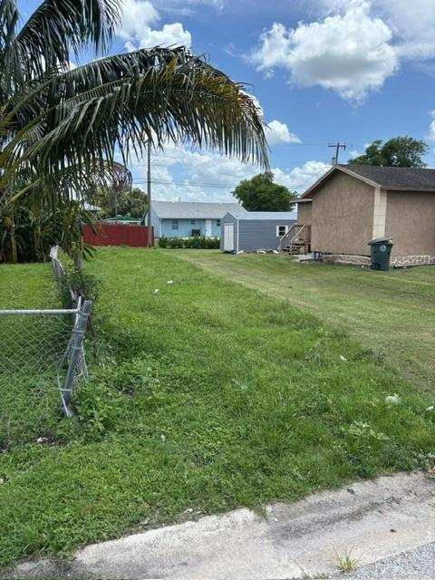 525 SW 9th Street, Belle Glade FL 33430