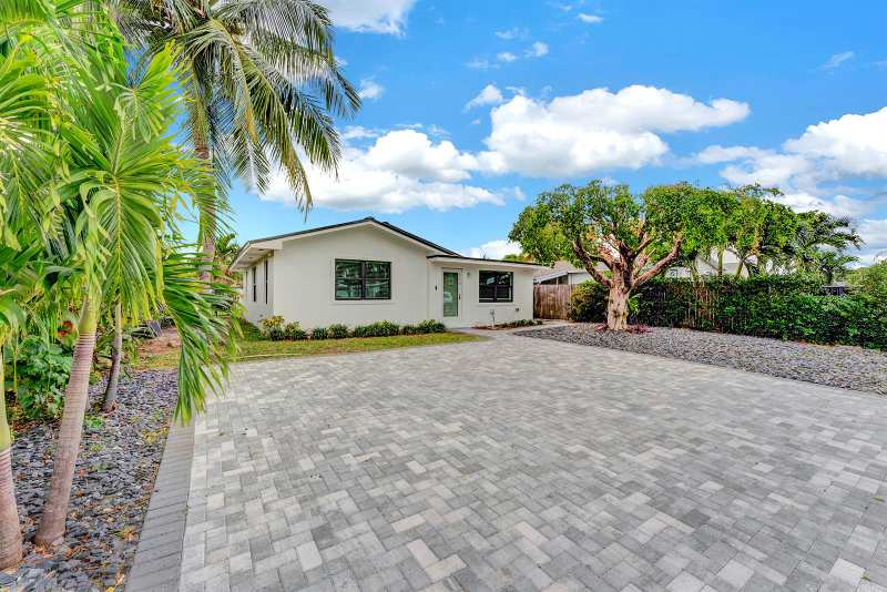 320 NW 3rd Avenue, Delray Beach FL 33444