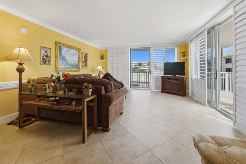 375 Beach Road # 201, Tequesta FL 33469