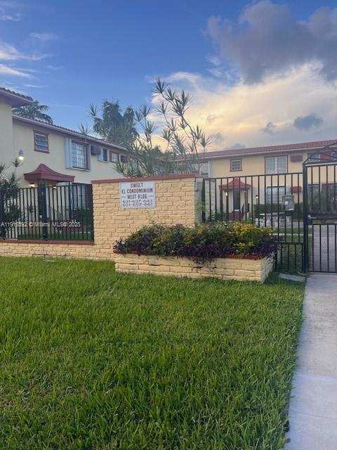 651 SW 11th St # 15W, Miami FL 33129