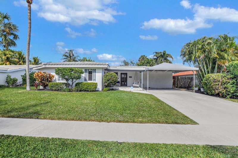 801 SW 5th Street, Boca Raton FL 33486