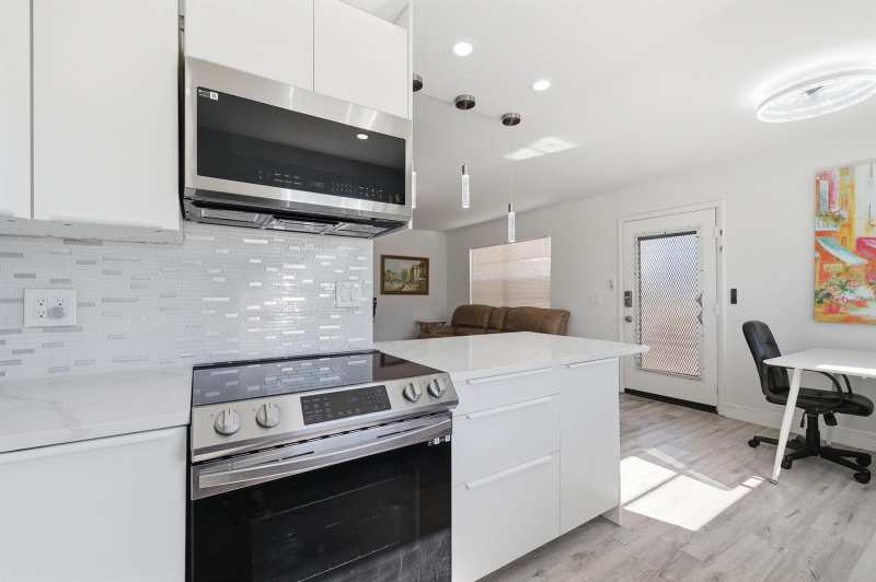 193 Burgundy E, Delray Beach FL 33484