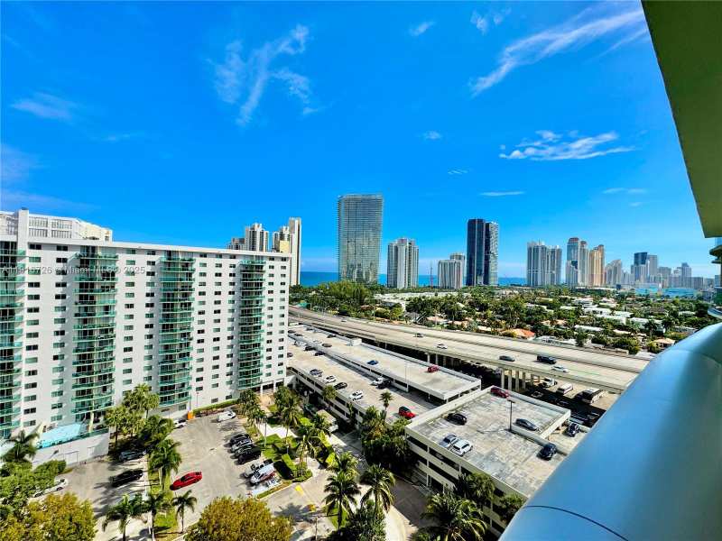 19390 Collins Ave # 1610, Sunny Isles Beach FL 33160