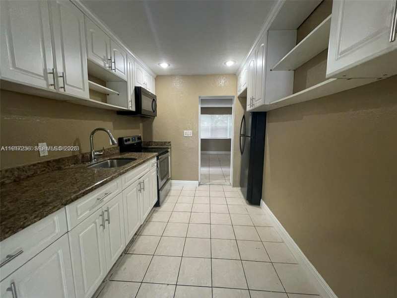 1472 NE 25th Ct, Pompano Beach FL 33064