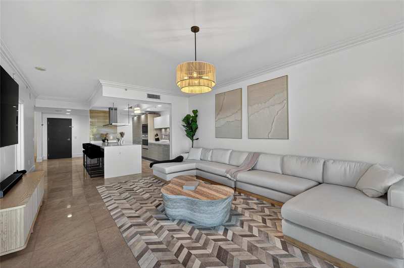 17301 Biscayne Boulevard # 506, Aventura FL 33160
