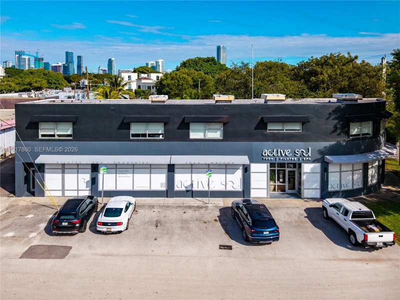 2223 SW 13th Ave, Miami FL 33145