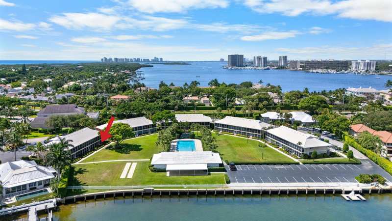 1 Church Lane # 106, North Palm Beach FL 33408