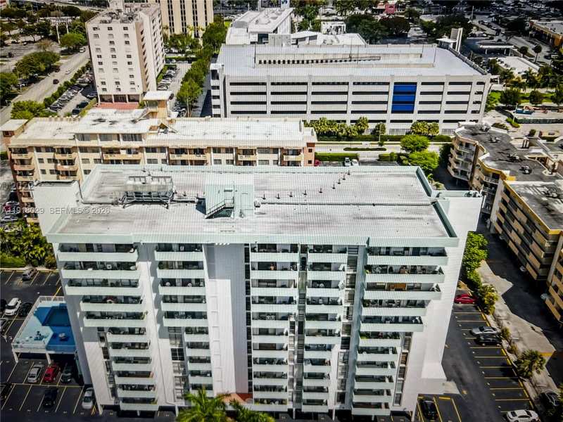 IMPERIAL TERRACES CONDO