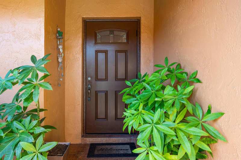 940 SW 96th Avenue, Pembroke Pines FL 33025