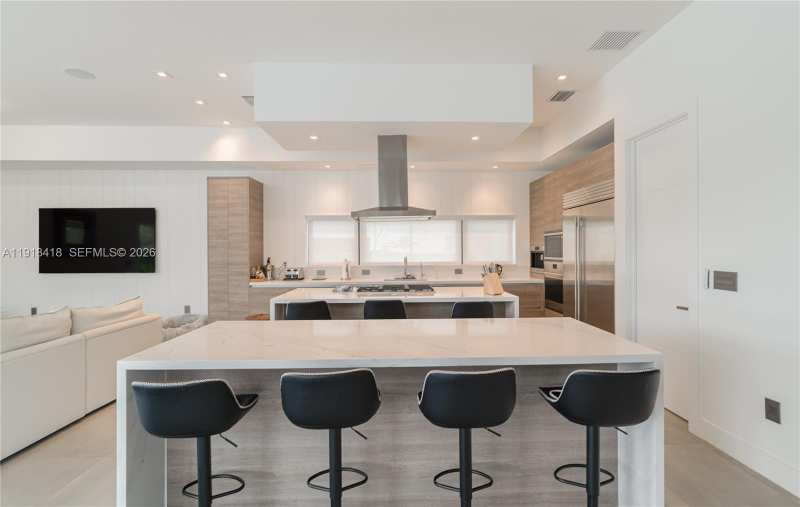 WESTON ESTATES