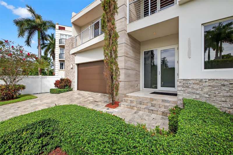 1200 Cordova Rd, Fort Lauderdale FL 33316