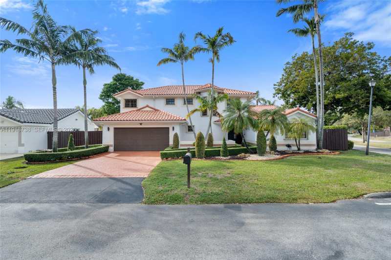 5424 SW 154th Pl # 5424, Miami FL 33185