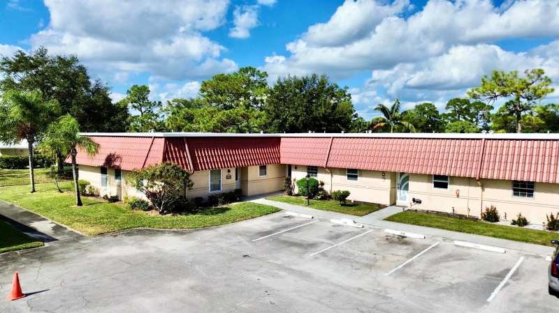 170 Amherst Lane, Lake Worth FL 33467