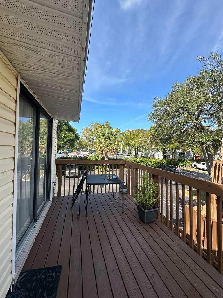 637 Executive Center Drive N # 203, West Palm Beach FL 33401